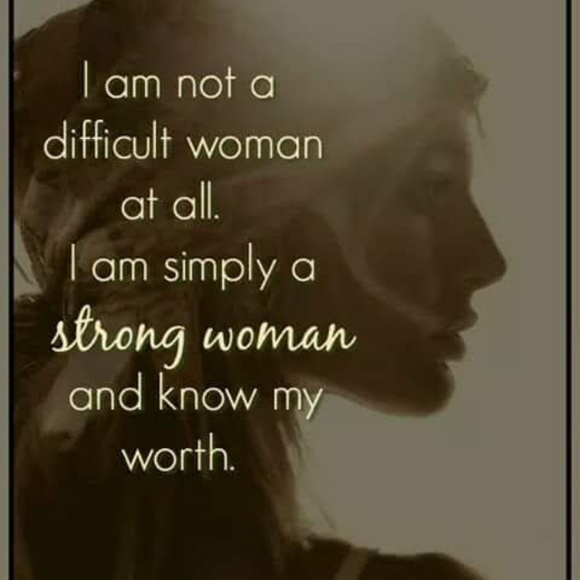 💎Meet your Posher, Tracey 🇮🇪🇮🇹💋NY Is My Home - Picture 7 of 8